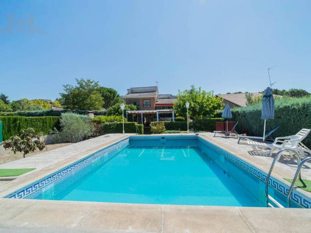 Chalet en venta en Santa Cruz Del Retamar, Castilla-La Mancha