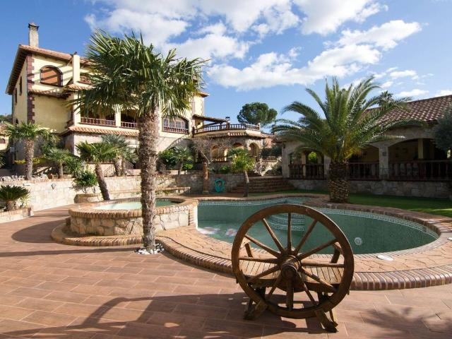 Villa en venta en Santa Cruz Del Retamar, Las Perdices