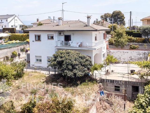Chalet en venta en Caldes De Montbui