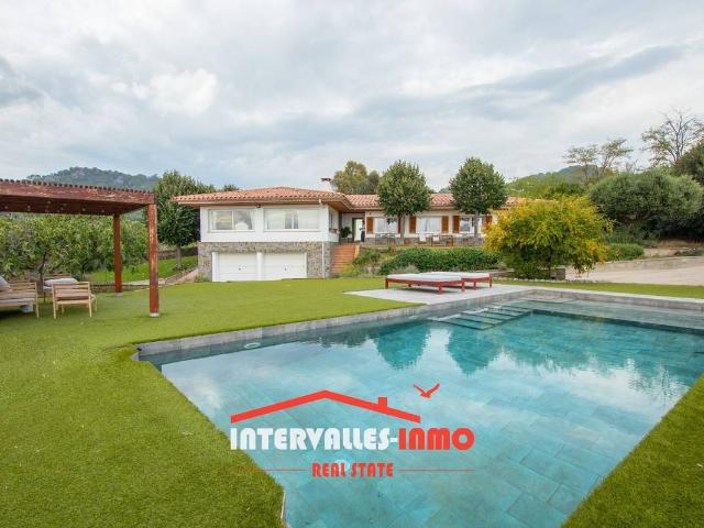 Chalet en venta en Caldes De Montbui, Barcelona