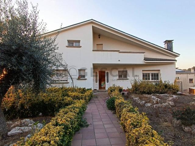 Chalet en venta en Caldes De Montbui