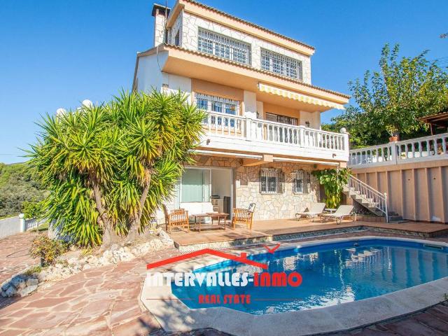 Chalet en venta en Caldes De Montbui, Barcelona