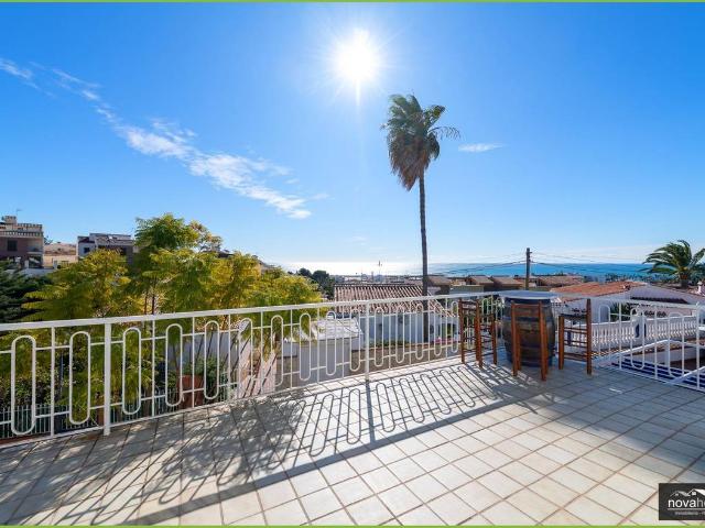 Chalet en venta en Capuchinos, La Axarquía
