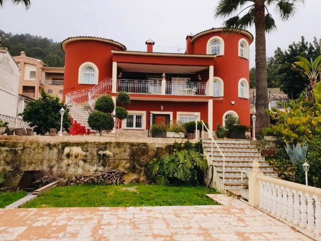 Villa en venta en Torrent, Torrentí