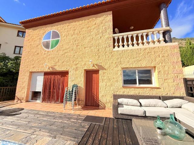 Chalet en venta en la Marina Baixa, Valencia