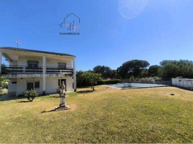Chalet en venta en Calvarrasa De Abajo, Castilla y León