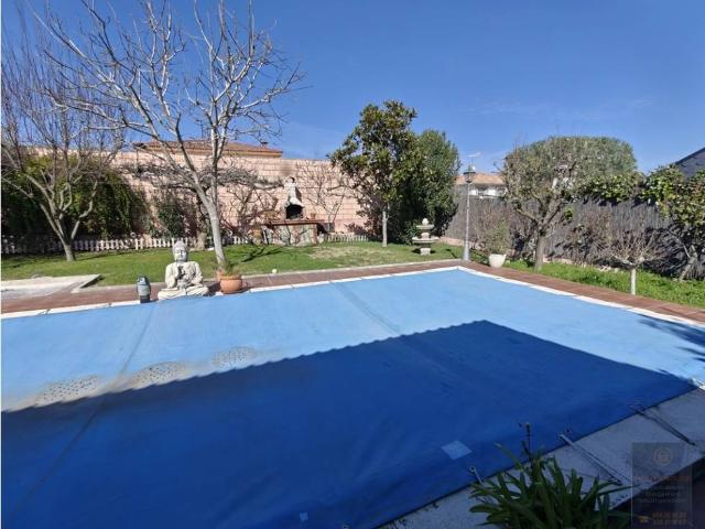 Chalet en venta en Casarrubios Del Monte, Castilla-La Mancha