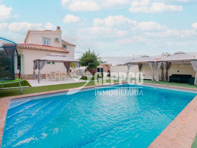 Chalet en venta en Casarrubios Del Monte, Castilla-La Mancha