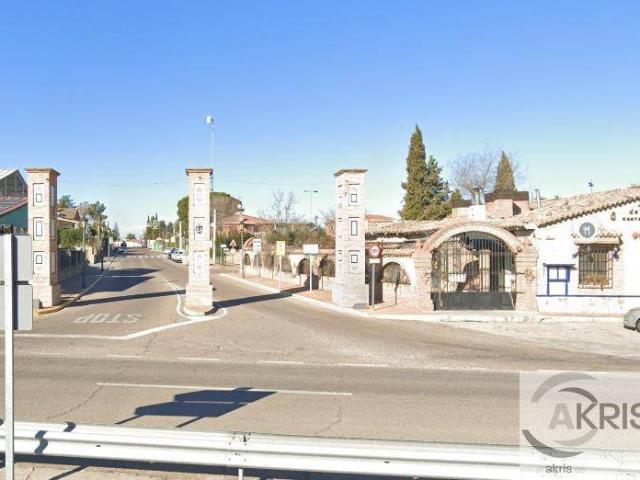Villa en venta en Casarrubios Del Monte