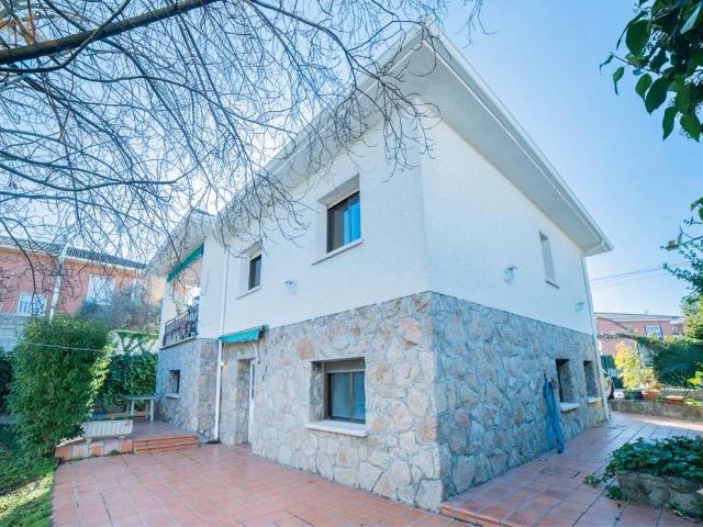 Chalet en venta en Casarrubios Del Monte, Castilla-La Mancha