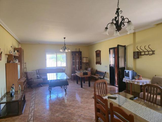 Chalet en venta en Calzada De Calatrava, Castilla-La Mancha