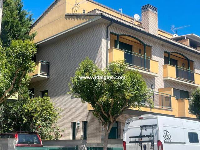 Villa en venta en Camarasa