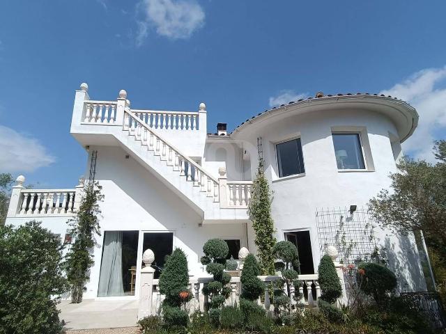 Villa en venta en Camarles