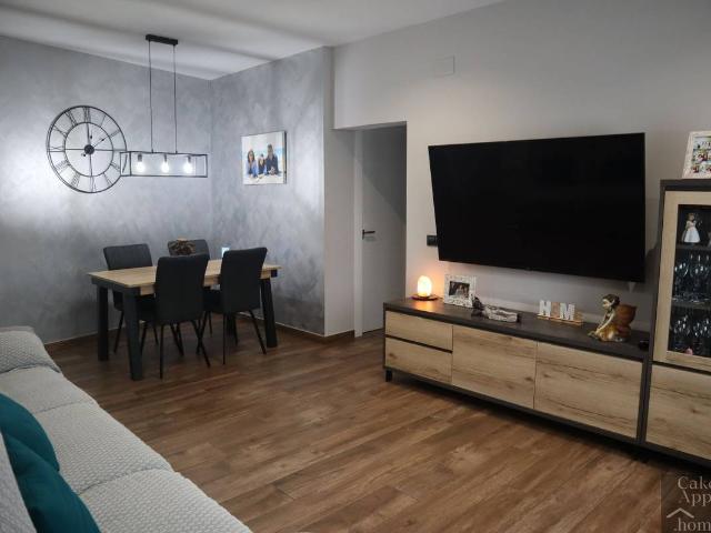 Villa en venta en Camarles