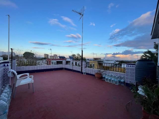 Chalet en venta en Camas, Sevilla