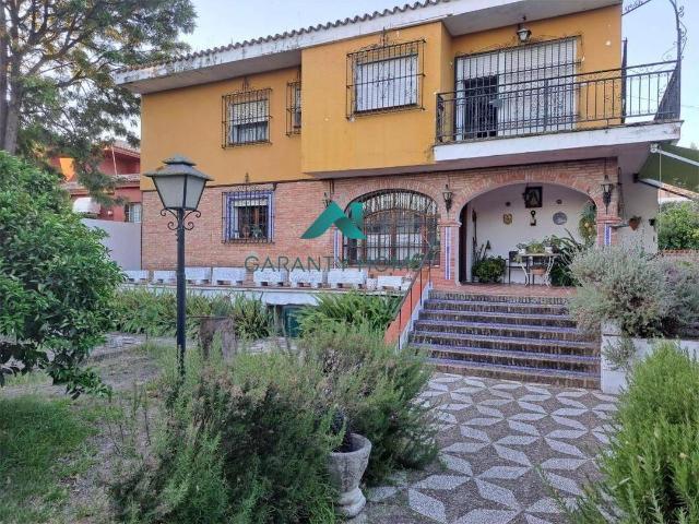 Villa en venta en Camas