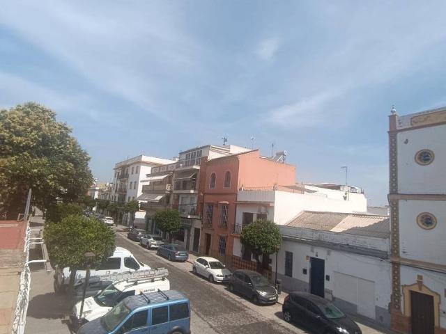 Chalet en venta en Camas, Andalucía