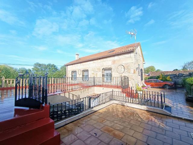 Chalet en venta en Cambados, O Salnés