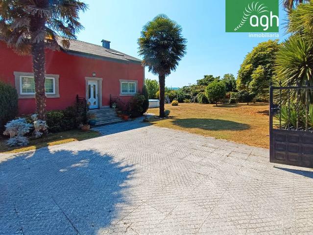 Chalet en venta en A Barreira, A Coruña