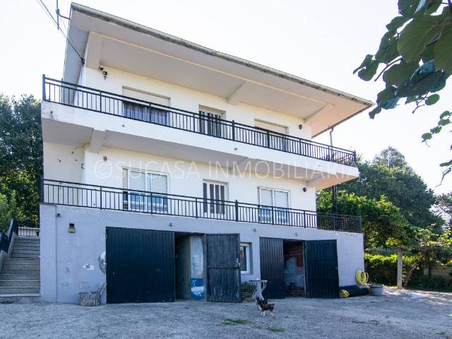 Chalet en venta en A Barreira, A Coruña