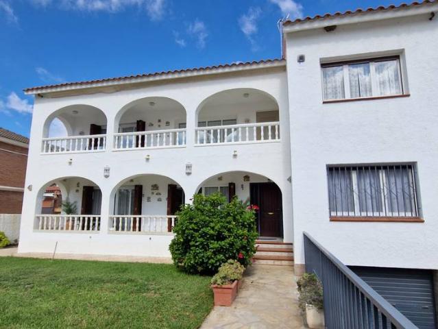 Chalet en venta en la Llosa, Baix Camp