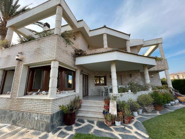 Chalet en venta en la Llosa, Baix Camp