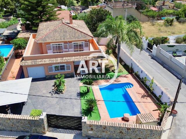 Chalet en venta en el Camp de Túria, Valencia