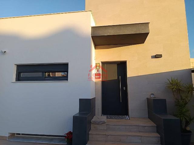 Villa en venta en Vélez-málaga, Capuchinos