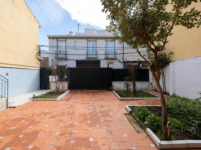 Villa en venta en Granada, Centro - Sagrario