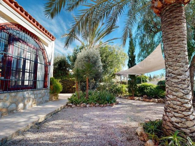 Chalet en venta en Urbanització L'Almadrava, l'Alacantí