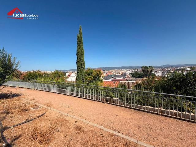 Chalet en venta en Córdoba, Andalucía