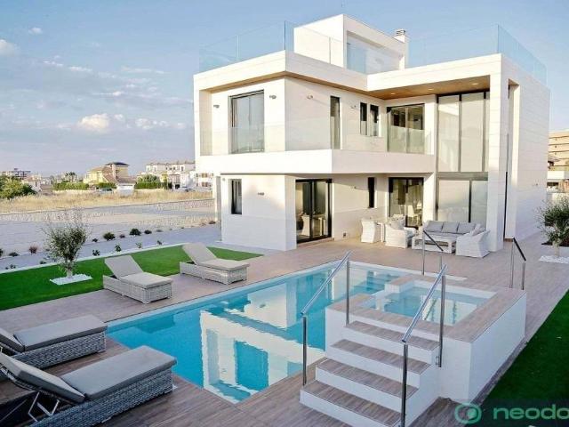 Chalet en venta en Obispo Rocamora, el Baix Segura / La Vega Baja