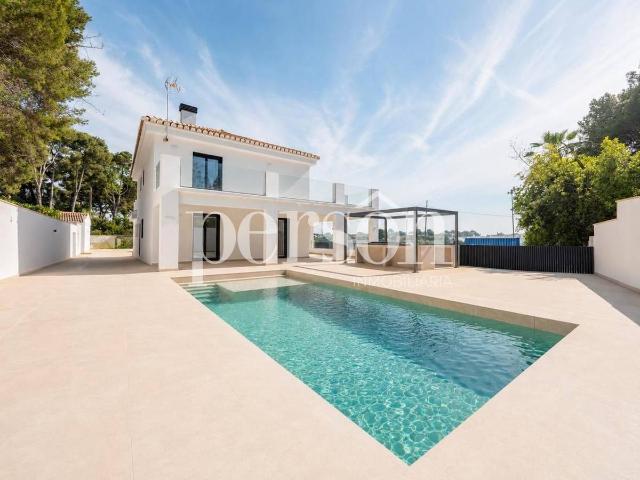 Chalet en venta en Campolivar, l'Horta Nord