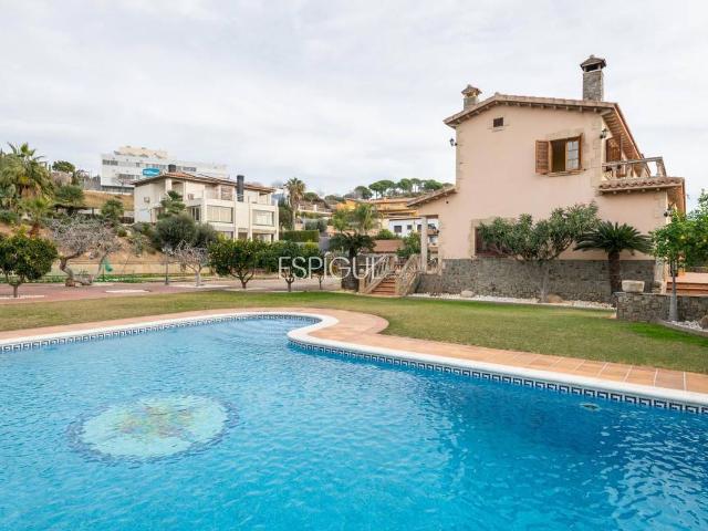 Chalet en venta en Eixample, Maresme