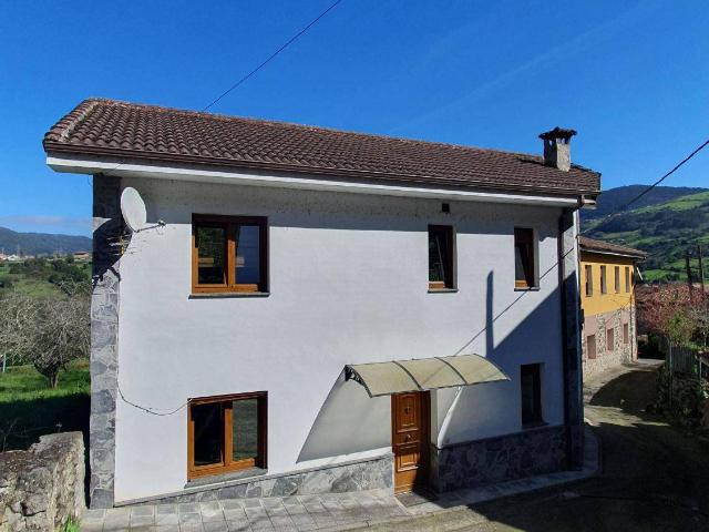 Chalet en venta en Candamo, Asturias
