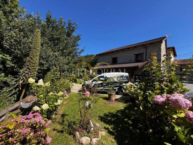 Villa en venta en Cangas De Onís