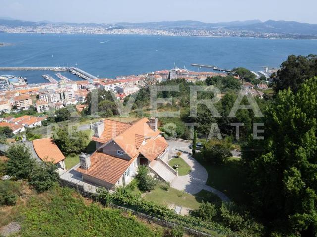 Chalet en venta en Cangas, O Morrazo