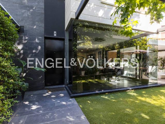 Chalet en venta en Cortes, Madrid