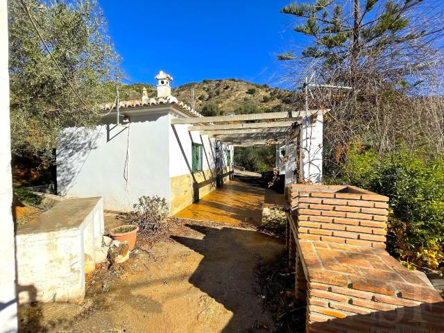 Villa en venta en Canillas De Aceituno