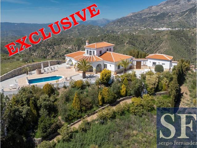 Villa en venta en Canillas De Albaida