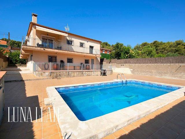 Villa en venta en Canyelles, les Quintanes