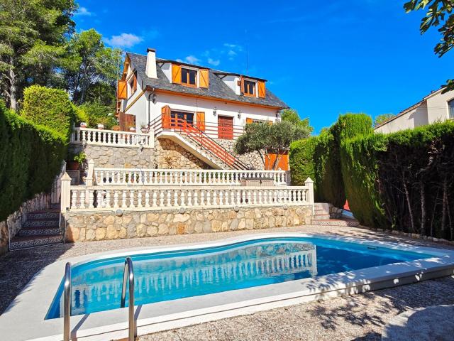 Villa en venta en Canyelles, les Quintanes
