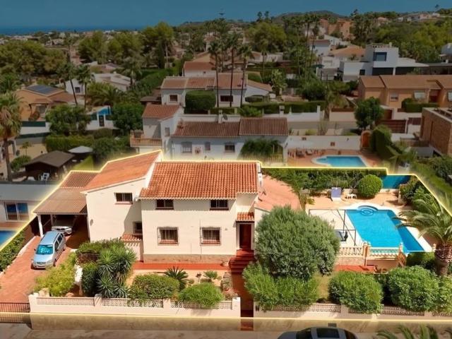 Chalet en venta en Urbanització Montgó-Toscamar, Xàbia / Jávea