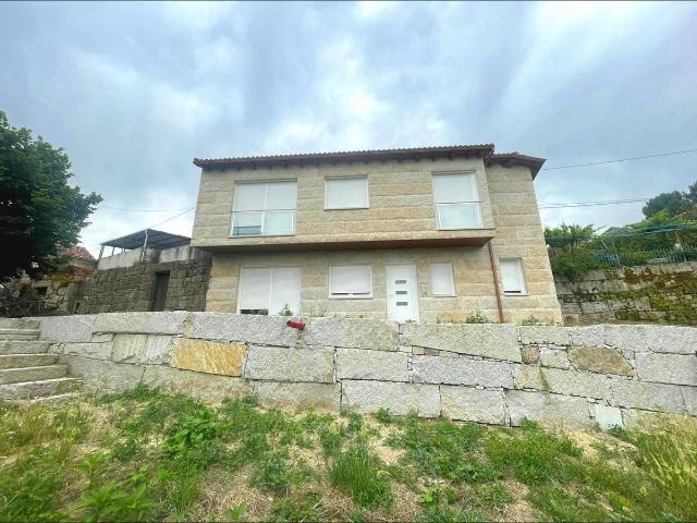 Chalet en venta en O Ribeiro, Galicia