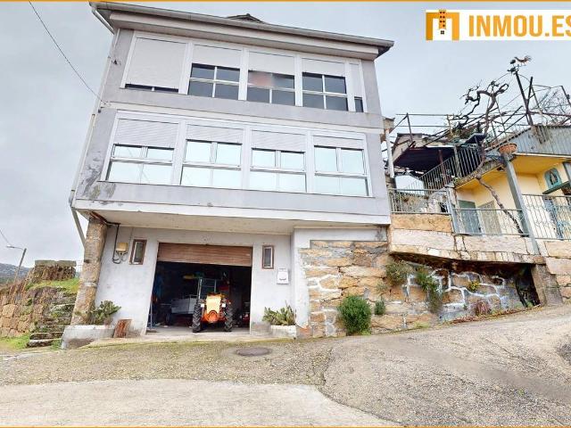 Chalet en venta en O Ribeiro, Galicia