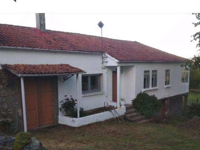 Chalet en venta en Chantada, Galicia