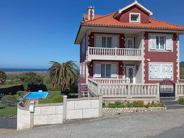 Chalet en venta en Bergantiños, Galicia