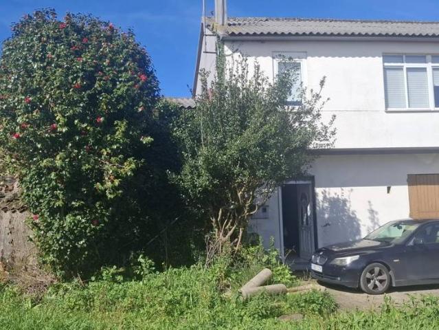 Chalet en venta en Baños Vellos, Carballo