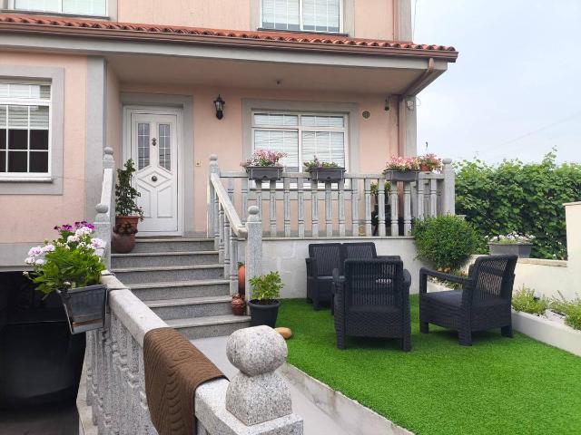 Chalet en venta en Bergantiños, Galicia