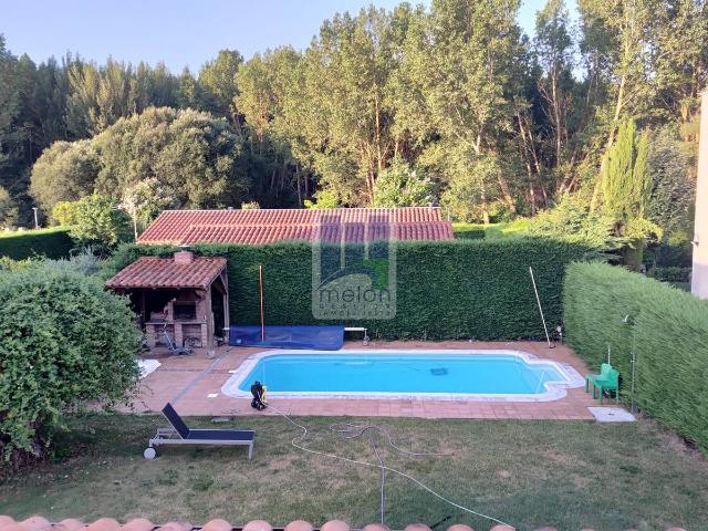 Chalet en venta en Cardeñajimeno, Castilla y León